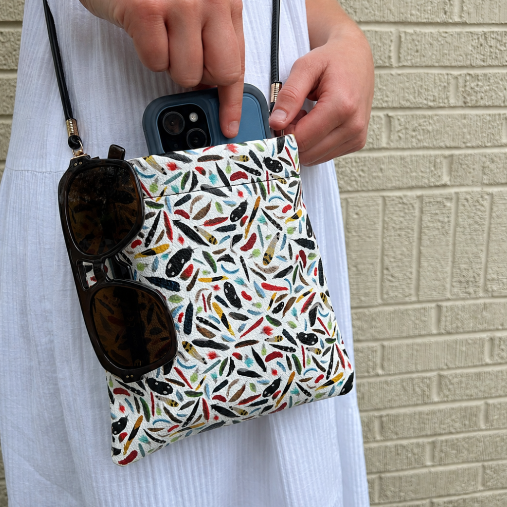 The Look Up Crossbody — Backyard Bird