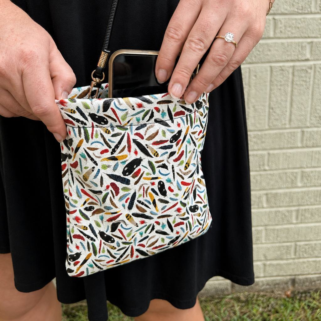 The Look Up Crossbody — Backyard Bird